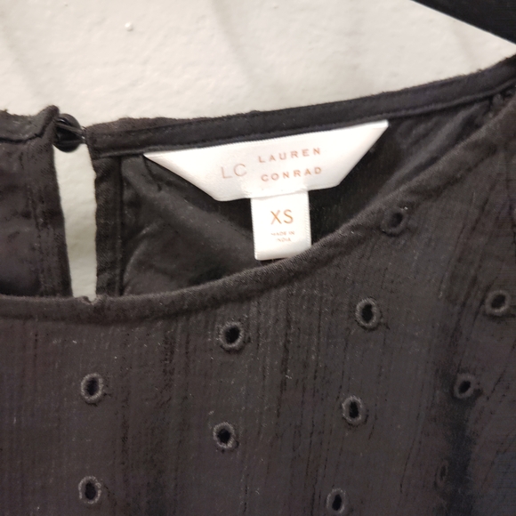 LC Lauren Conrad Black Eyelet Blouse - Picture 4 of 4
